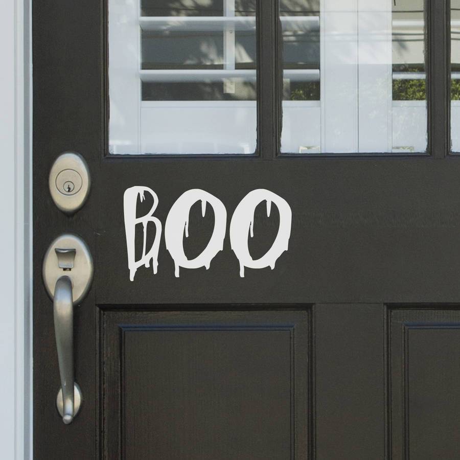 Spice up your October with fun, fancy, and freaky Halloween decorations!