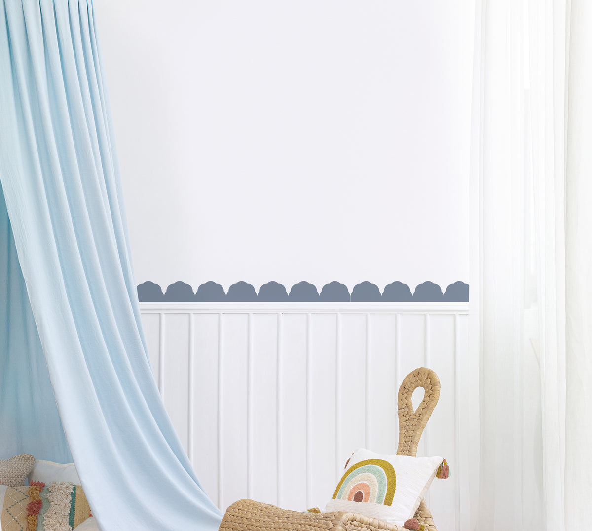 Doily Scallop Border Wall Stickers