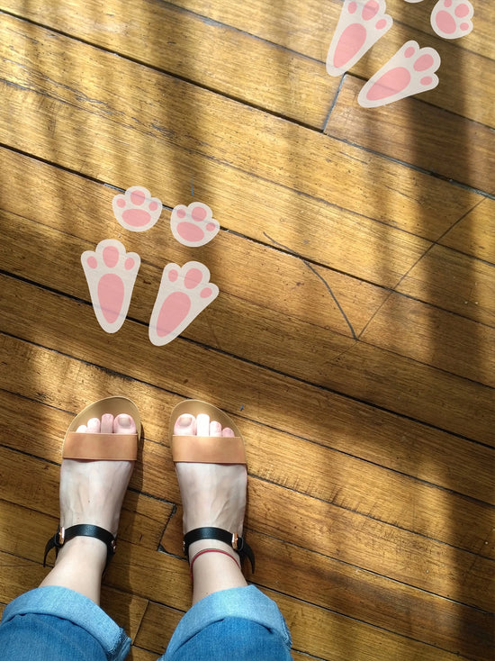Joanie & Jeanie - Easter Bunny Footprint Floor Stickers