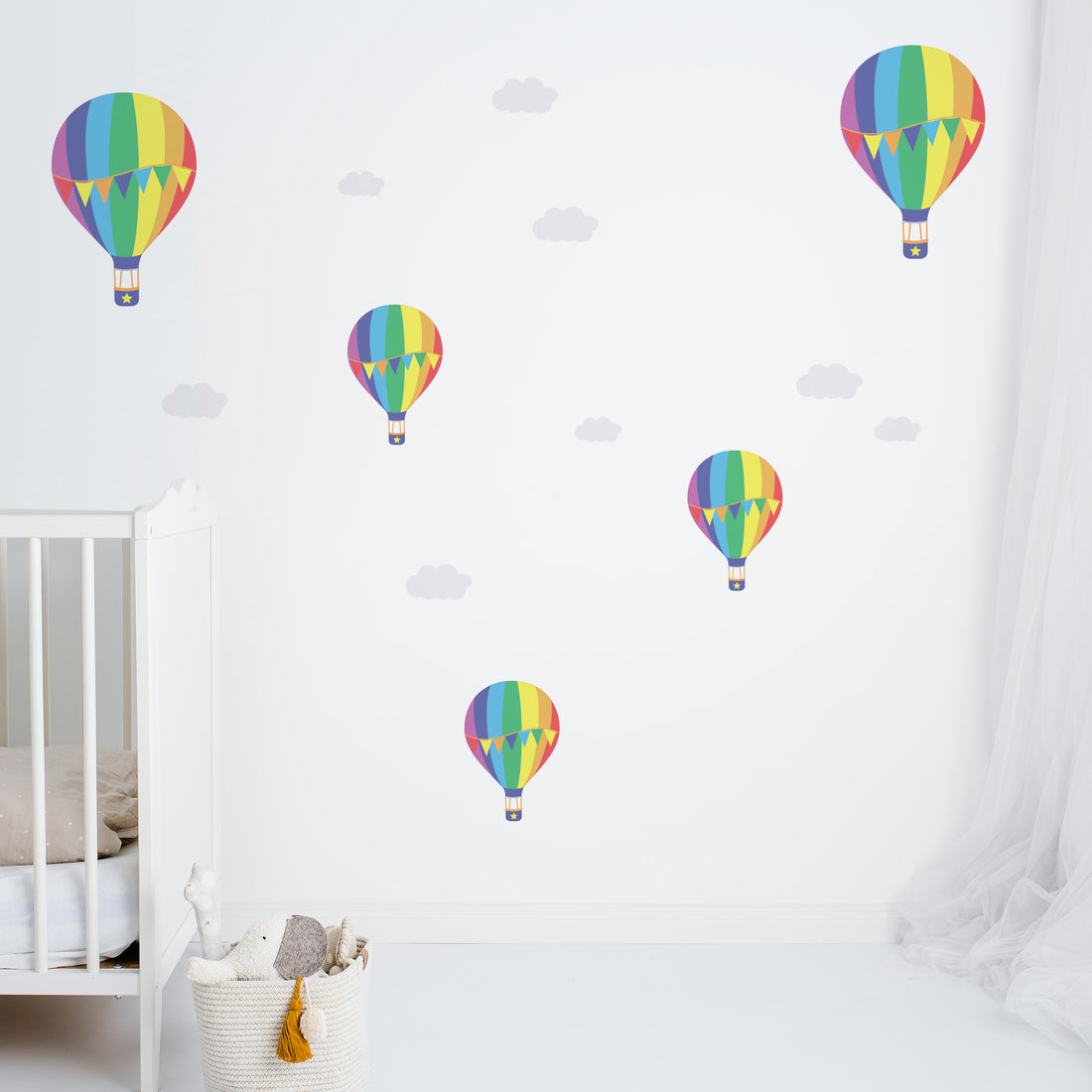 Hot-Air-Balloons-&amp;-Clouds-Wall-Sticker