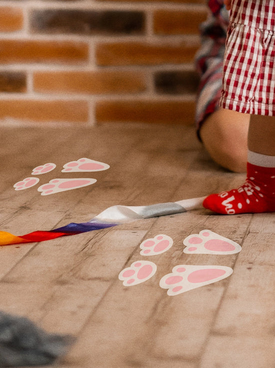 Joanie & Jeanie - Easter Bunny Footprint Floor Stickers