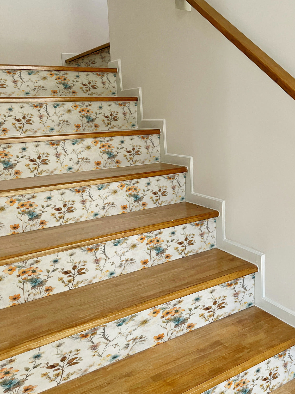 Joanie &amp; Jeanie - Evelyn Floral Stair Raisers Sticker