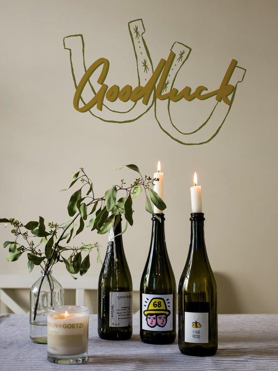 Joanie & Jeanie - Good Luck Wall Sticker