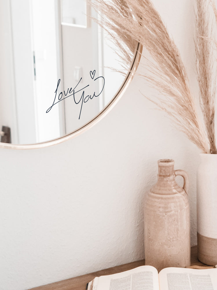 Round mirror with &
