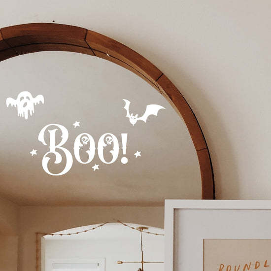 Joanie-&-Jeanie-Boo!-Mirror-&-Door-Sticker