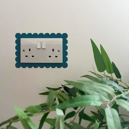 Nutmeg Scallop Border Light Switch &amp; Plug Socket Vinyl Wall Stickers