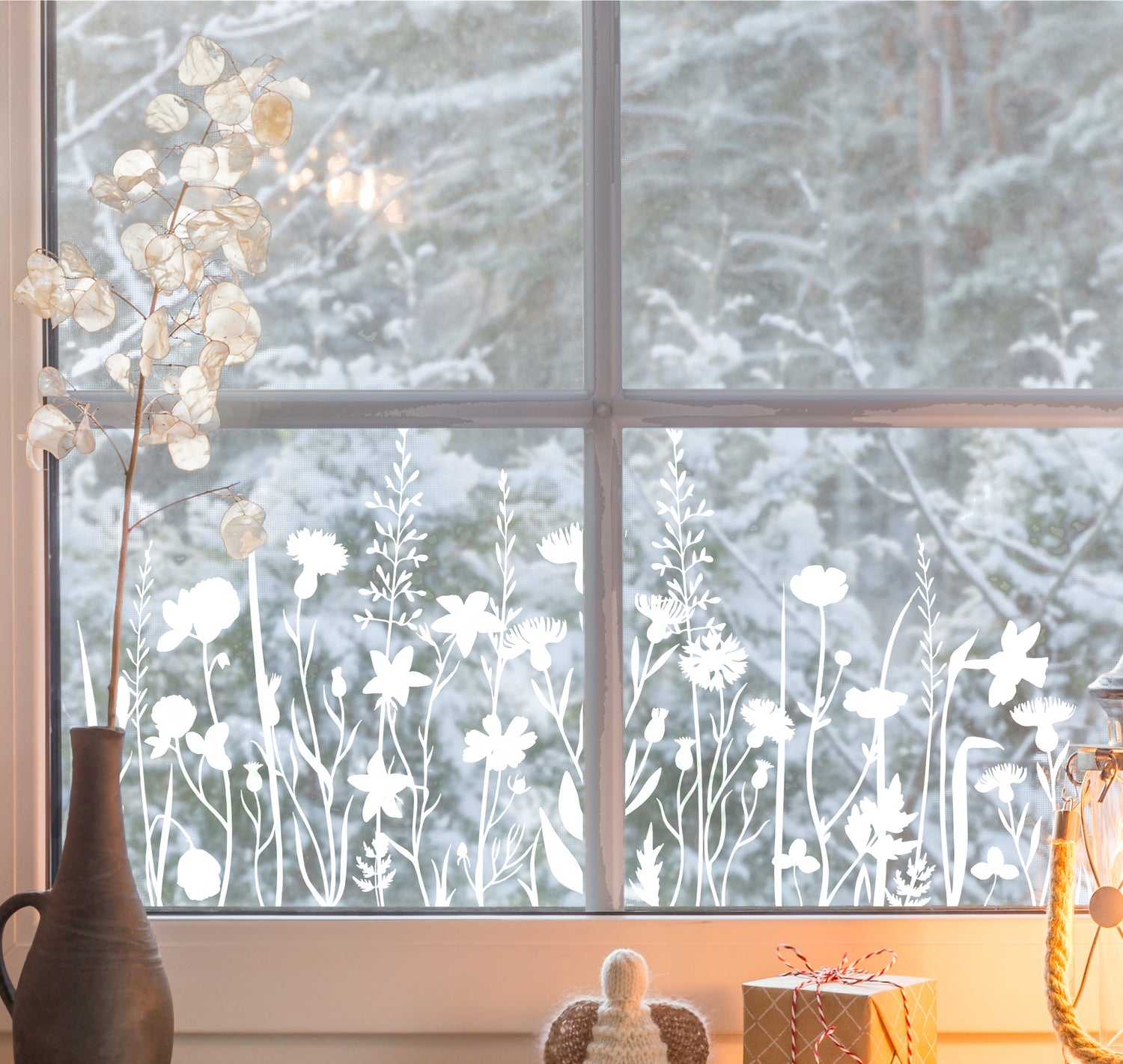 Meadow Window Flowers Vinyl in White